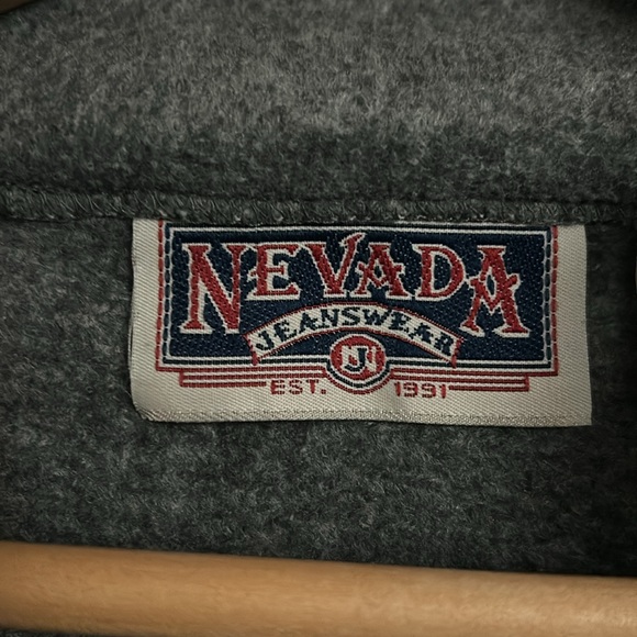 Vintage Nevada quarter zip - Picture 3 of 8